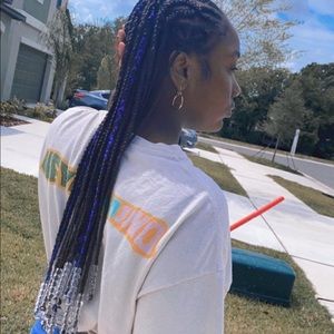 Meet your Posher, Naya